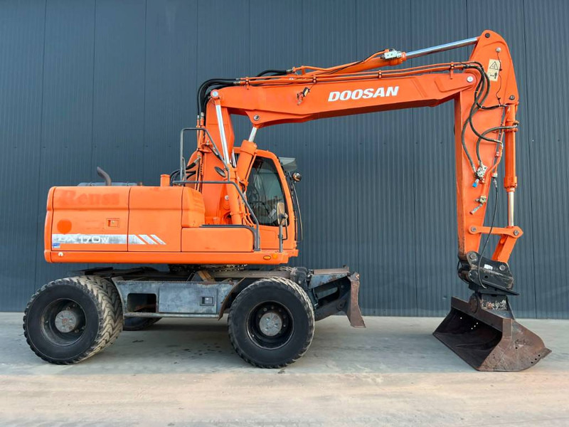 Doosan DX170W - Колісний екскаватор: фото 4 Doosan DX170W - Колісний екскаватор: фото 4