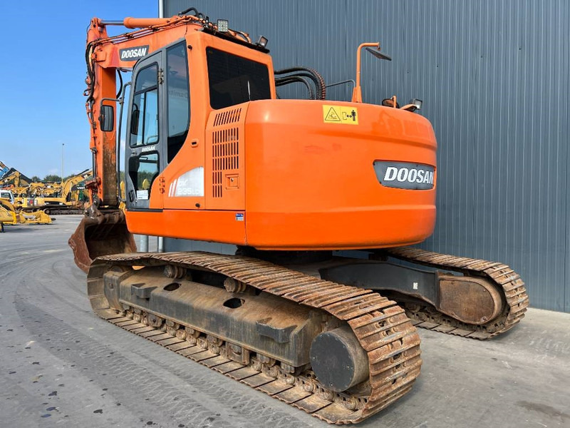 Doosan DX235LCR - Гусеничний екскаватор: фото 3 Doosan DX235LCR - Гусеничний екскаватор: фото 3