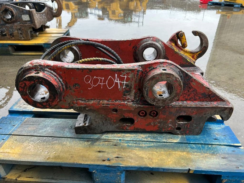 Engcon S70 - 323D - Зчіпний пристрій в категорії Будівельна техніка: фото 4 Engcon S70 - 323D - Зчіпний пристрій в категорії Будівельна техніка: фото 4