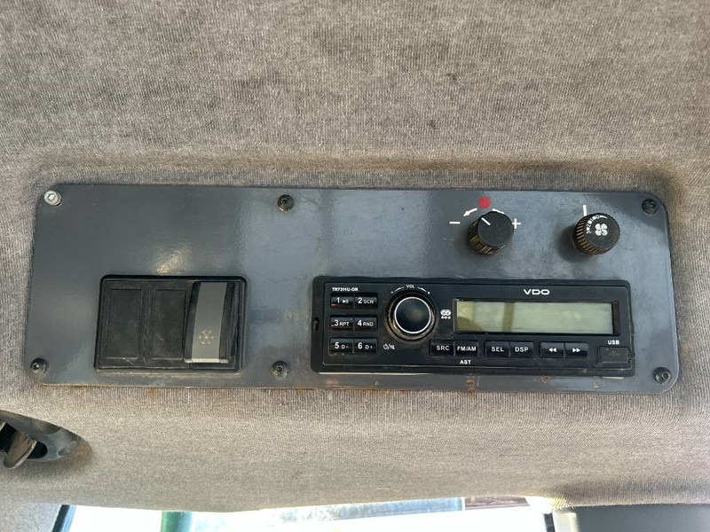 Liebherr LR634 - Гусеничний навантажувач: фото 5 Liebherr LR634 - Гусеничний навантажувач: фото 5