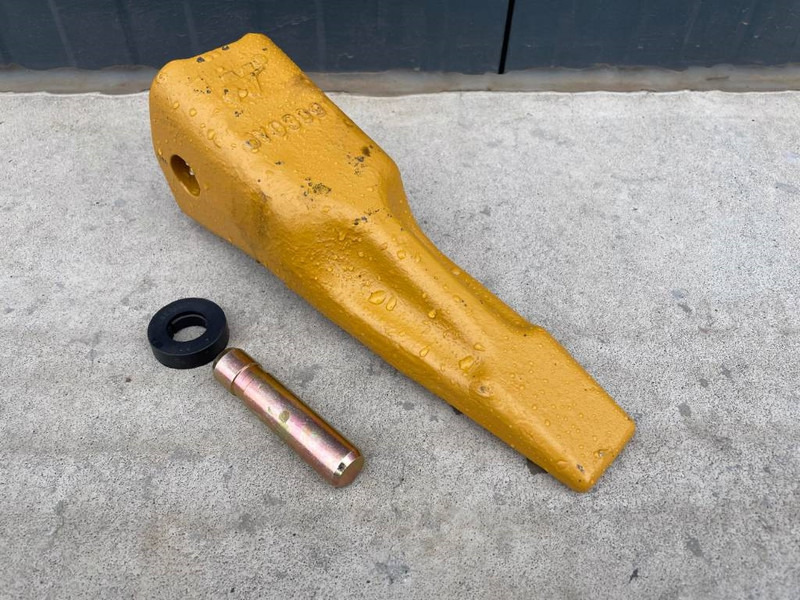 Cat 120H / 120M / 140H / 140M / 160H / 160M Ripper Tip - Навісне обладнання в категорії Будівельна техніка: фото 2 Cat 120H / 120M / 140H / 140M / 160H / 160M Ripper Tip - Навісне обладнання в категорії Будівельна техніка: фото 2