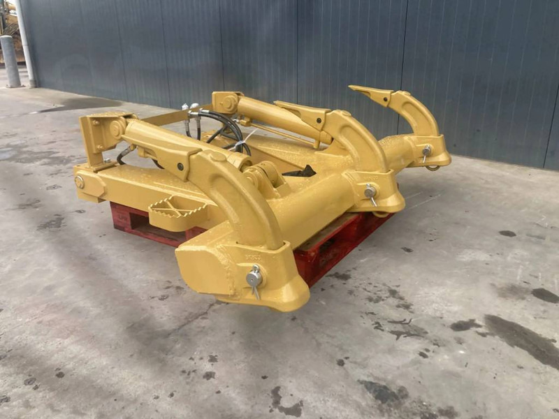 Cat D4H Ripper - Навісне обладнання в категорії Будівельна техніка: фото 1 Cat D4H Ripper - Навісне обладнання в категорії Будівельна техніка: фото 1