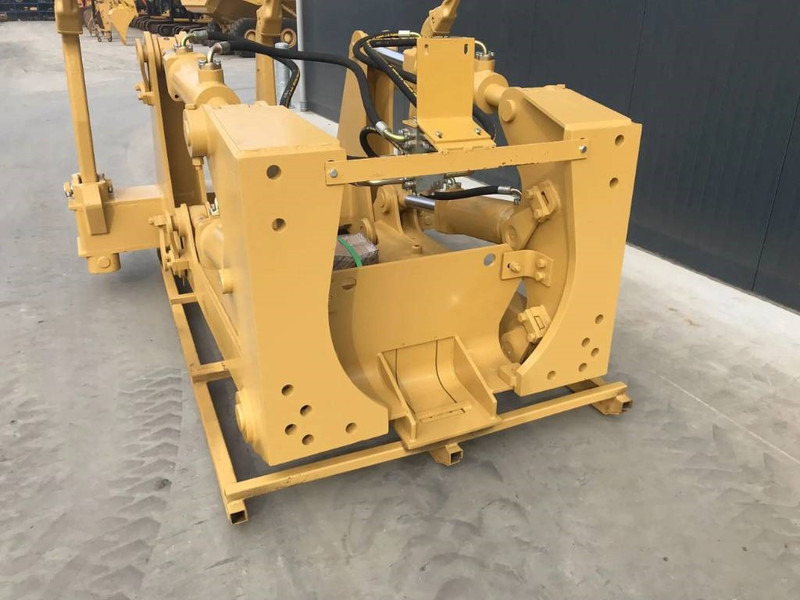 Cat D7R - Навісне обладнання в категорії Будівельна техніка: фото 4 Cat D7R - Навісне обладнання в категорії Будівельна техніка: фото 4