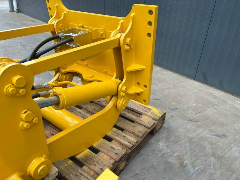 Komatsu D38 - Навісне обладнання в категорії Будівельна техніка: фото 5 Komatsu D38 - Навісне обладнання в категорії Будівельна техніка: фото 5