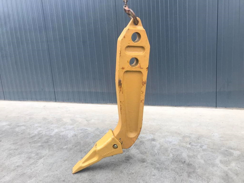 Komatsu D65 Shank - Навісне обладнання в категорії Будівельна техніка: фото 2 Komatsu D65 Shank - Навісне обладнання в категорії Будівельна техніка: фото 2