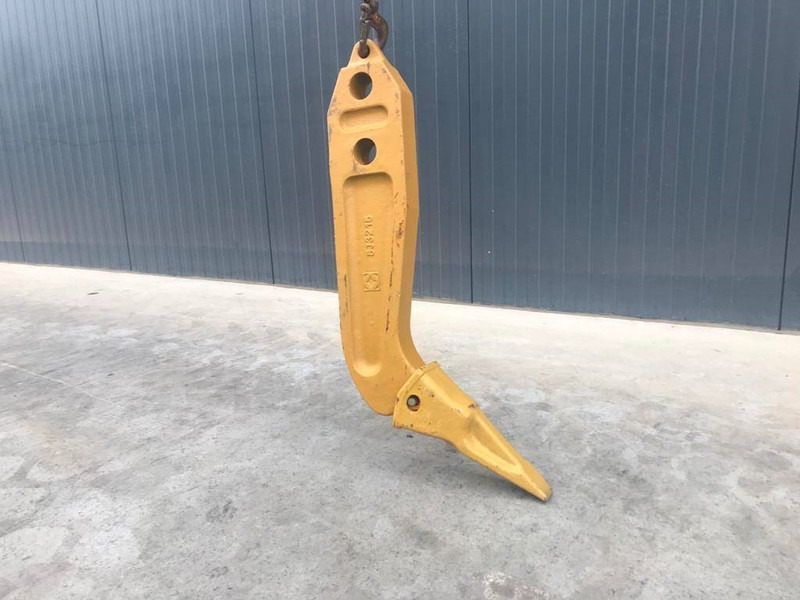 Komatsu D65 Shank - Навісне обладнання в категорії Будівельна техніка: фото 3 Komatsu D65 Shank - Навісне обладнання в категорії Будівельна техніка: фото 3