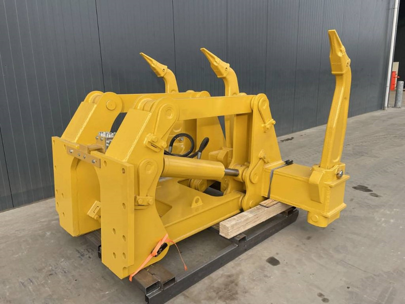 Komatsu D85 - Навісне обладнання в категорії Будівельна техніка: фото 2 Komatsu D85 - Навісне обладнання в категорії Будівельна техніка: фото 2