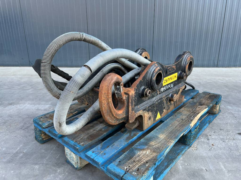 OilQuick OQ65 - M314F / M316F / M318F - Зчіпний пристрій в категорії Будівельна техніка: фото 1 OilQuick OQ65 - M314F / M316F / M318F - Зчіпний пристрій в категорії Будівельна техніка: фото 1