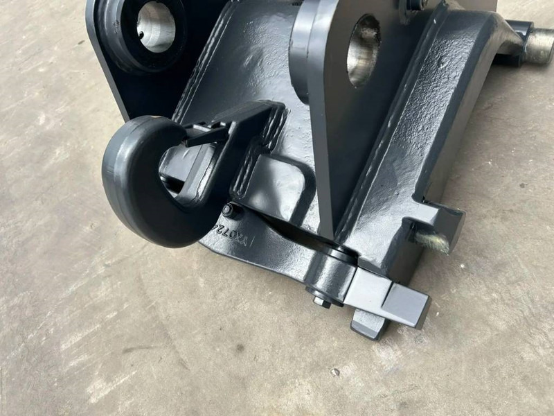 Smitma CW30 - M314F / M316F / M318F - Зчіпний пристрій в категорії Будівельна техніка: фото 5 Smitma CW30 - M314F / M316F / M318F - Зчіпний пристрій в категорії Будівельна техніка: фото 5