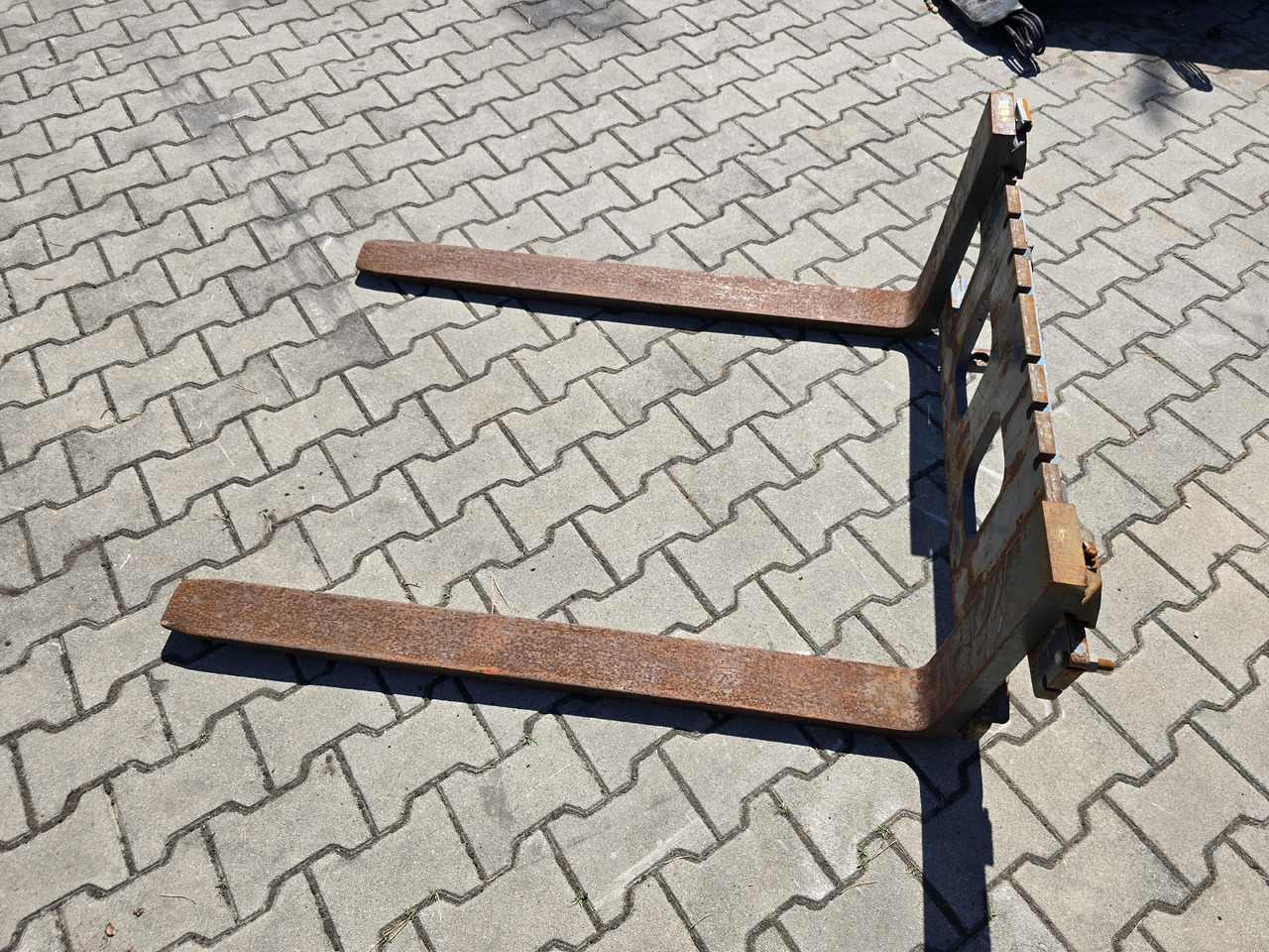 Міні-навантажувач AVANT 423: фото 6 Міні-навантажувач AVANT 423: фото 6