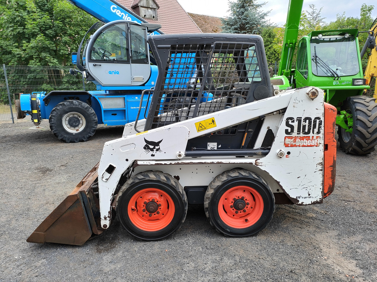 BOBCAT S100 - Міні-навантажувач: фото 4 BOBCAT S100 - Міні-навантажувач: фото 4