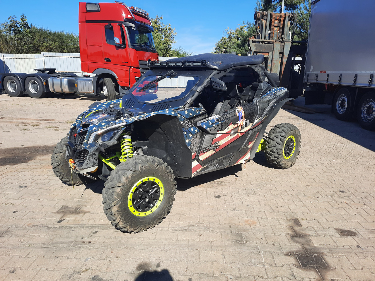 CAN-AM Maverick X3 XDS z homologacją - Квадроцикл: фото 2 CAN-AM Maverick X3 XDS z homologacją - Квадроцикл: фото 2