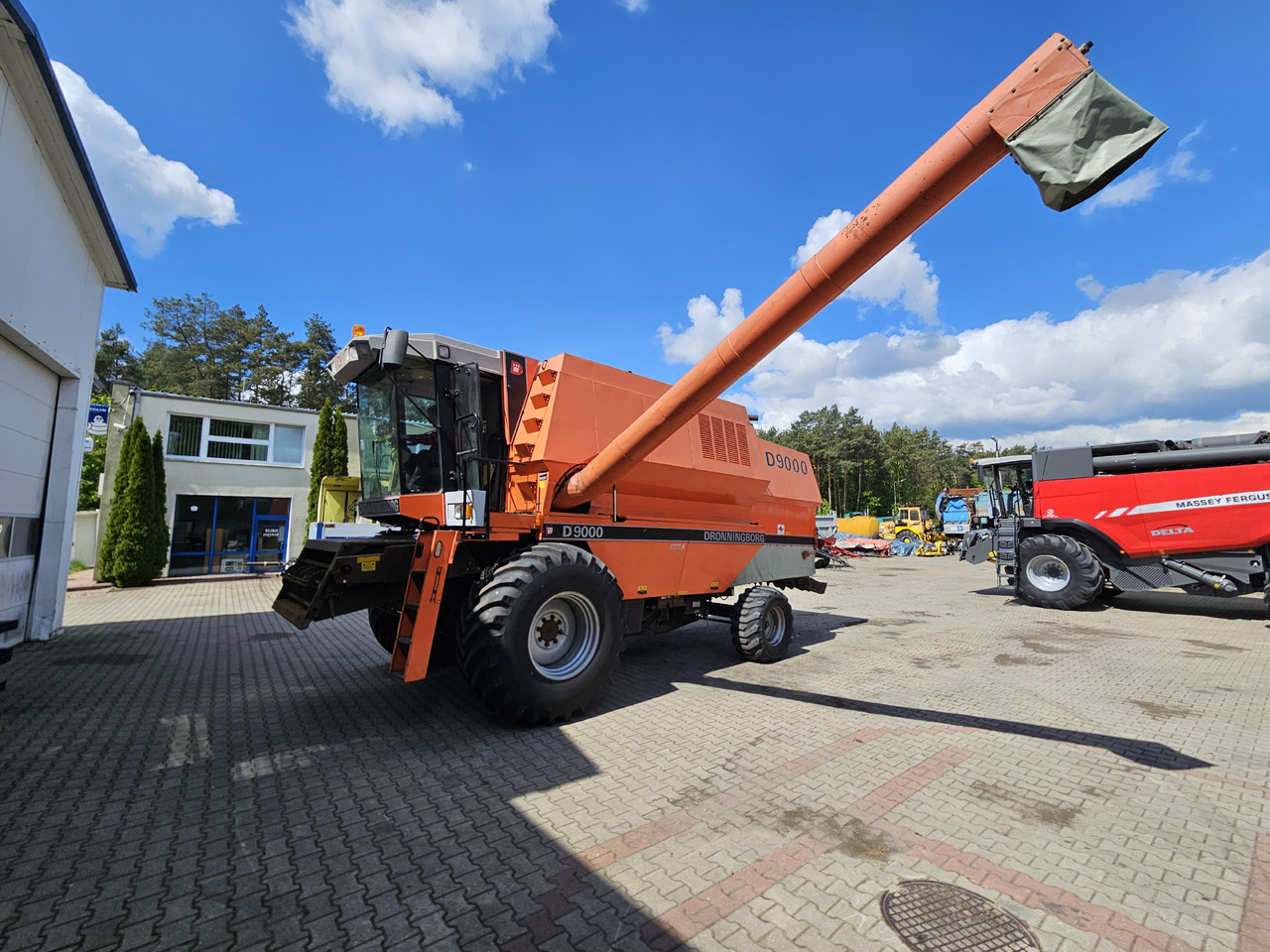 Dronningborg D9000 - Зернозбиральний комбайн: фото 3 Dronningborg D9000 - Зернозбиральний комбайн: фото 3