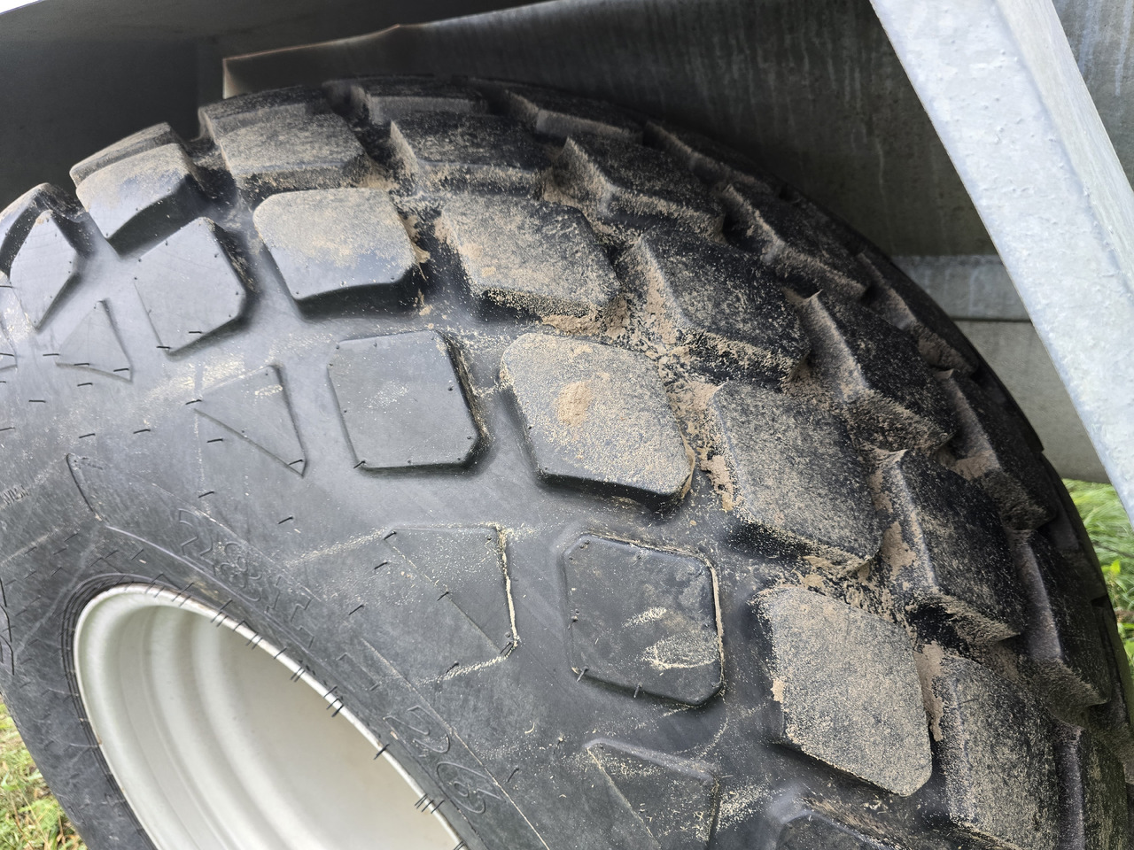 GULLEMIX 9000 - Розкидач рідких добрив: фото 2 GULLEMIX 9000 - Розкидач рідких добрив: фото 2