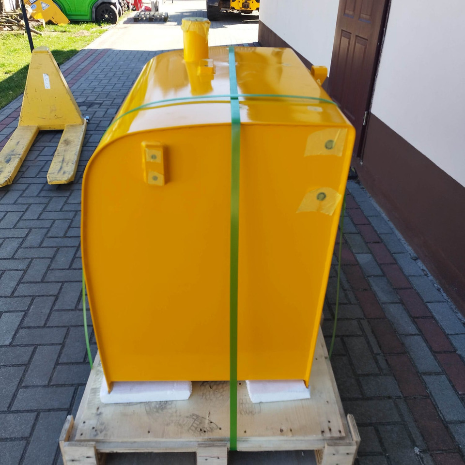 JCB 335/A8209 - Паливний бак в категорії Будівельна техніка: фото 4 JCB 335/A8209 - Паливний бак в категорії Будівельна техніка: фото 4
