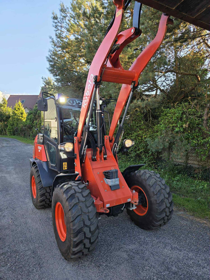 Kubota R065 HW - Колісний навантажувач: фото 2 Kubota R065 HW - Колісний навантажувач: фото 2