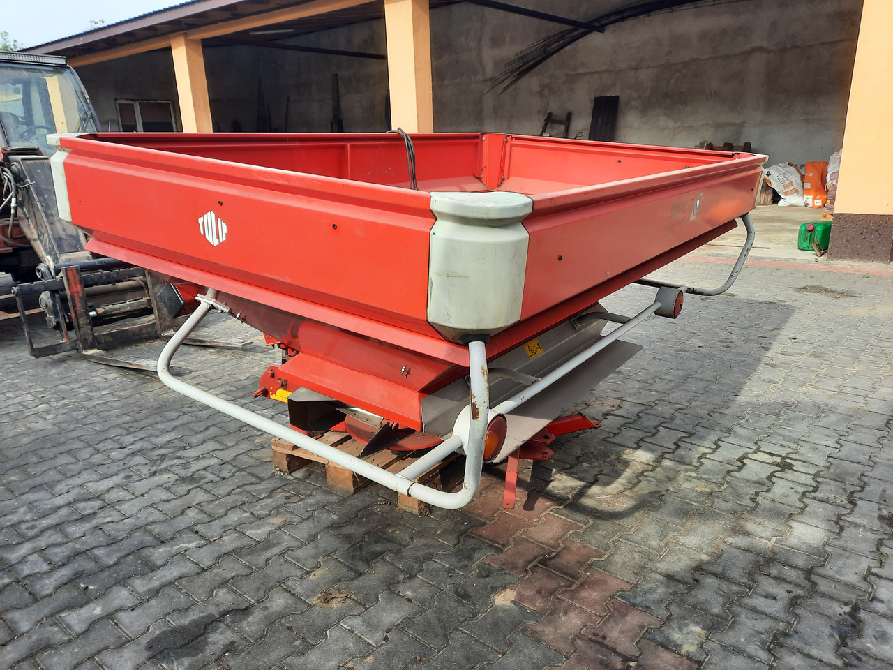 LELY CENTERLINER SX 2000 L - Розкидач добрив: фото 5 LELY CENTERLINER SX 2000 L - Розкидач добрив: фото 5