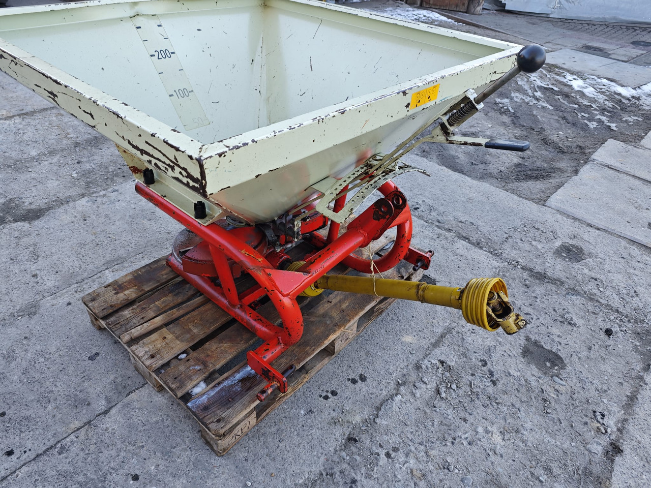 RAUCH Komet 450 L - Розкидач добрив: фото 2 RAUCH Komet 450 L - Розкидач добрив: фото 2