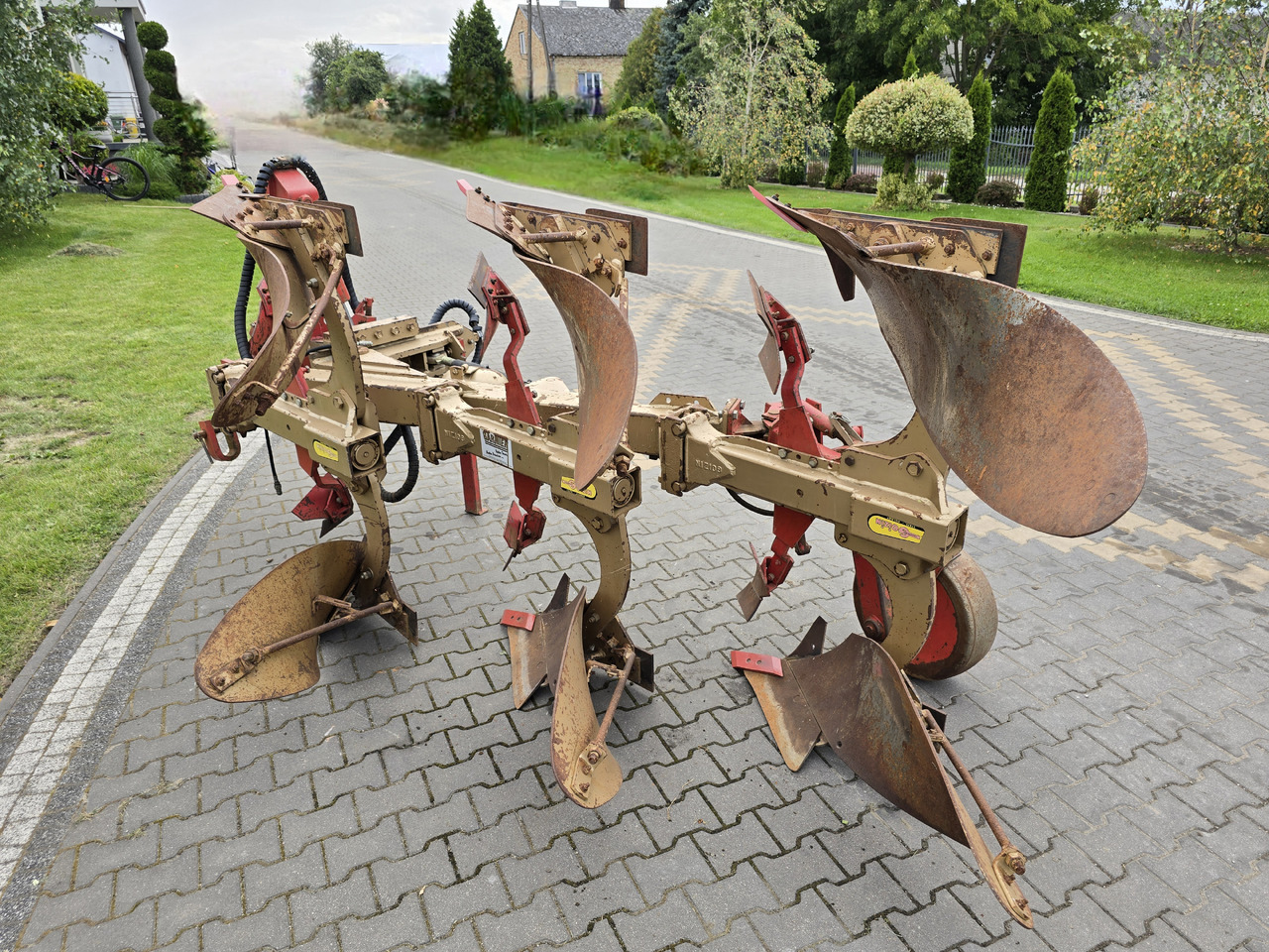 SOC CHARRUES GOIZIN 704 7090 - Плуг: фото 4 SOC CHARRUES GOIZIN 704 7090 - Плуг: фото 4