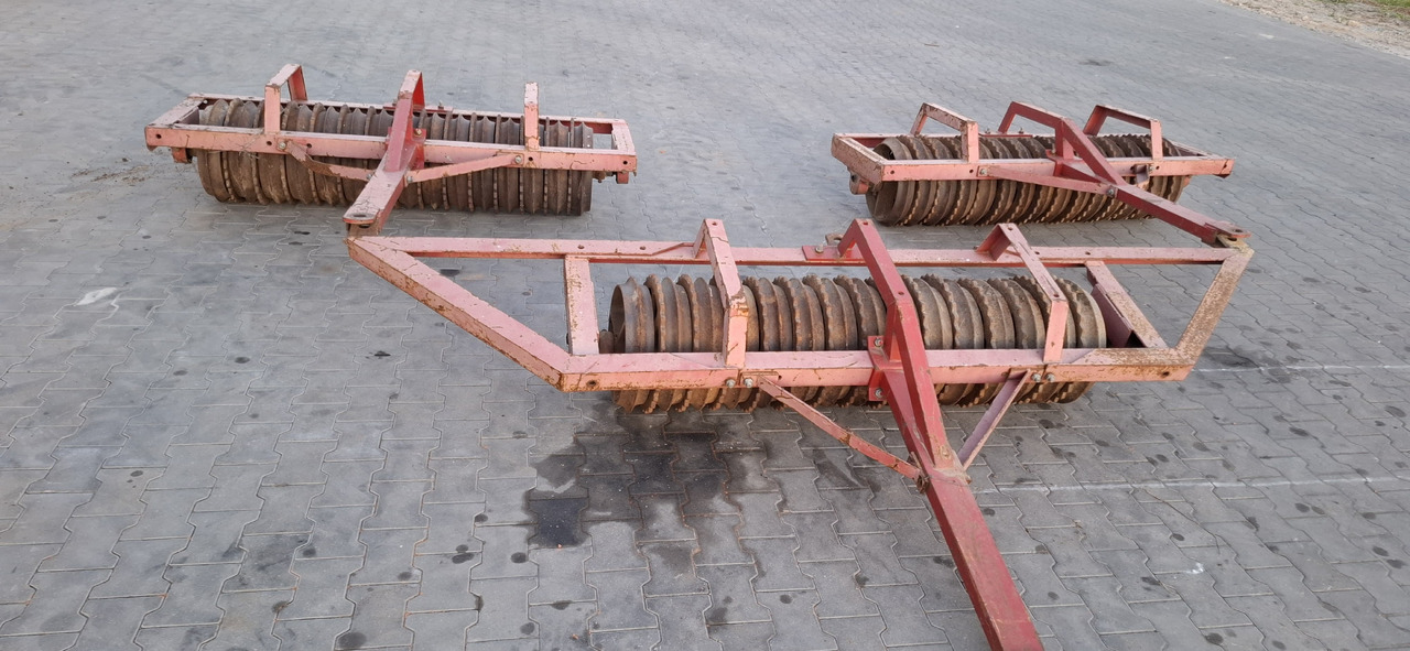 Wały posiewne 4.6 m - Каток польовий: фото 1 Wały posiewne 4.6 m - Каток польовий: фото 1