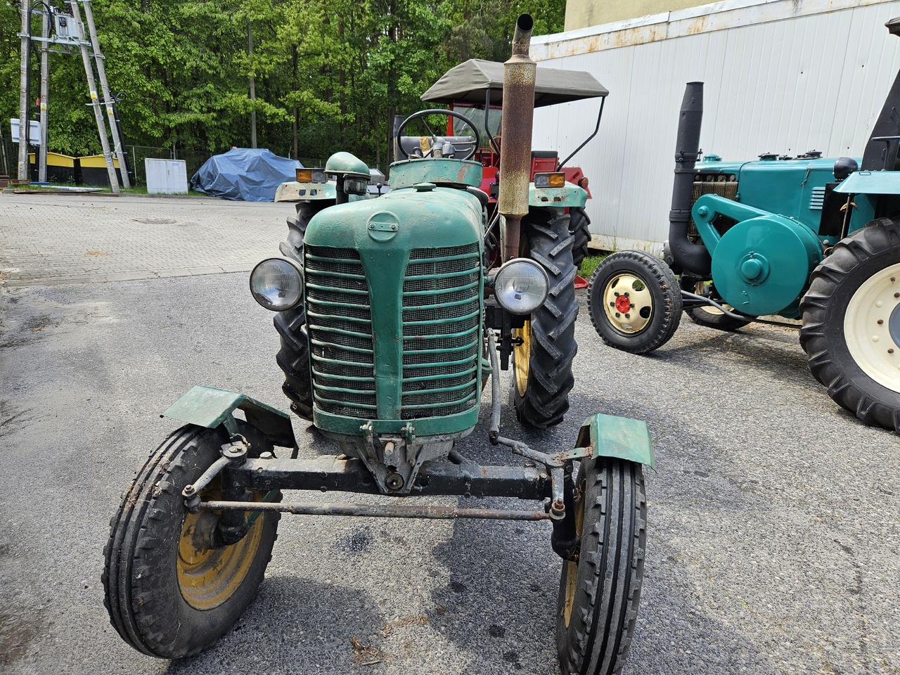 Zetor 25 - Трактор: фото 5 Zetor 25 - Трактор: фото 5