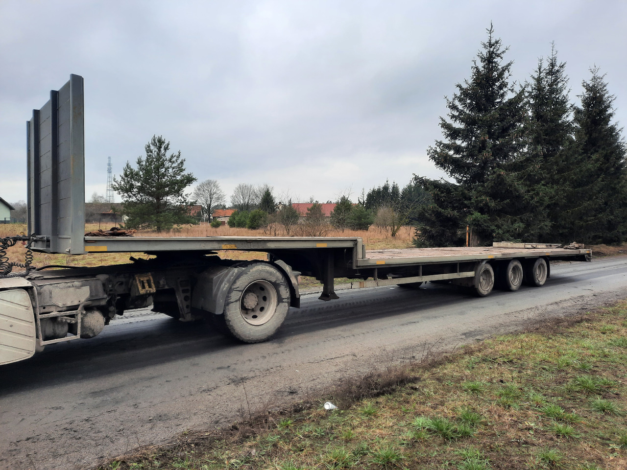 Fruehauf CNPTA3 - Низькорамна платформа напівпричіп: фото 2 Fruehauf CNPTA3 - Низькорамна платформа напівпричіп: фото 2