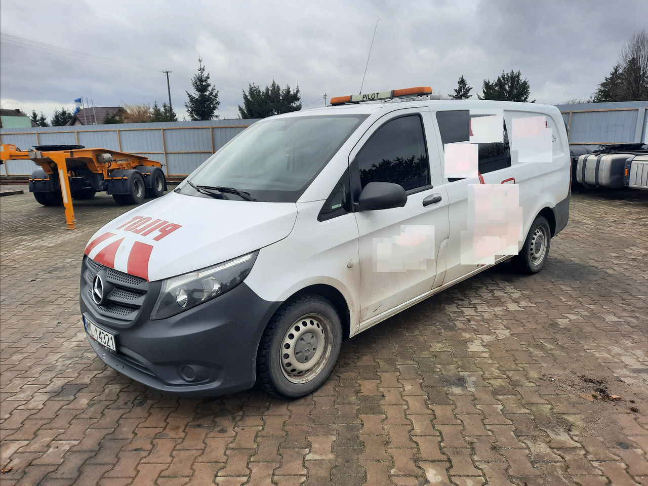 Mercedes-benz Vito - Легковий автомобіль: фото 2 Mercedes-benz Vito - Легковий автомобіль: фото 2