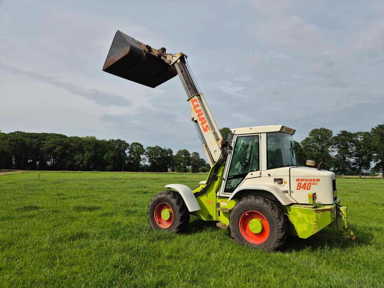 Claas Ranger 940 RX - Колісний навантажувач: фото 4 Claas Ranger 940 RX - Колісний навантажувач: фото 4