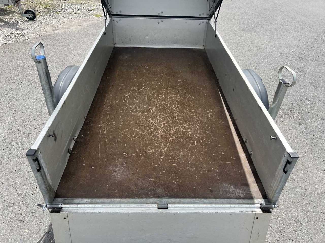 ANSSEMS GT 750 HT Deckelanhänger - Причеп для легкових автомобілів: фото 5 ANSSEMS GT 750 HT Deckelanhänger - Причеп для легкових автомобілів: фото 5