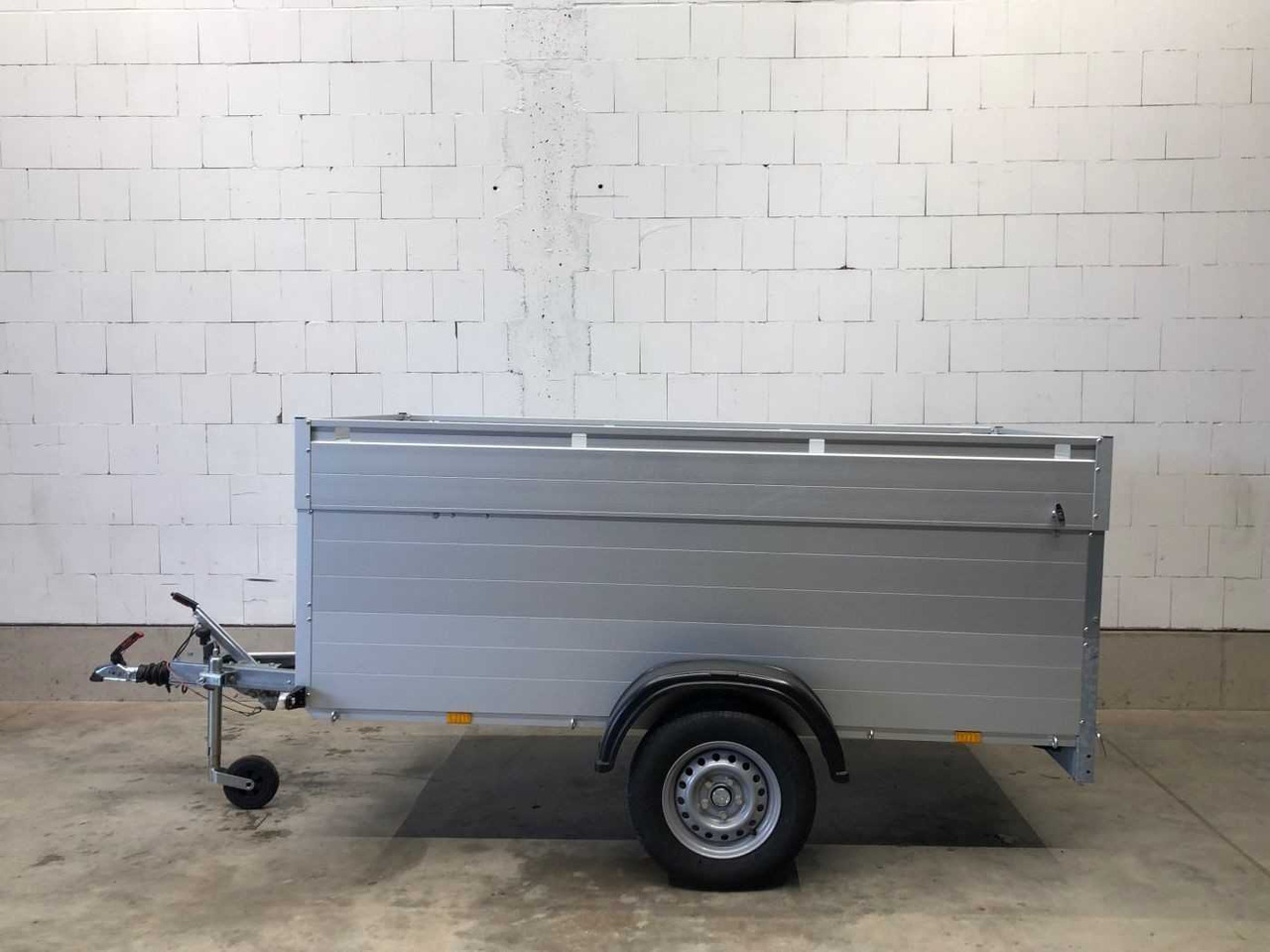 ANSSEMS GTB 1200 VT1 Deckelanhänger - Причеп для легкових автомобілів: фото 1 ANSSEMS GTB 1200 VT1 Deckelanhänger - Причеп для легкових автомобілів: фото 1