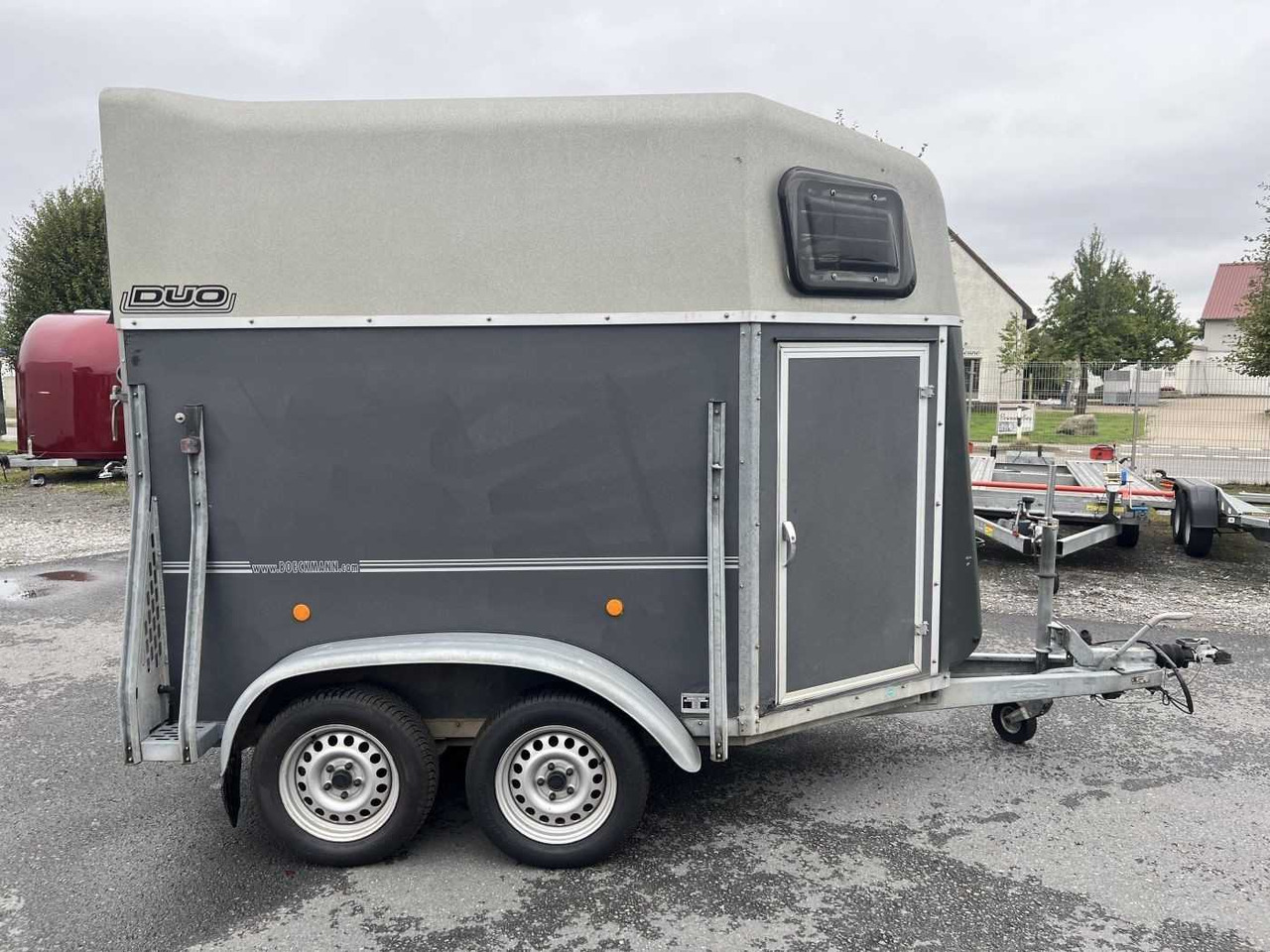 BOECKMANN Duo GP-R Pferdeanhänger - Причіп коневоз: фото 1 BOECKMANN Duo GP-R Pferdeanhänger - Причіп коневоз: фото 1