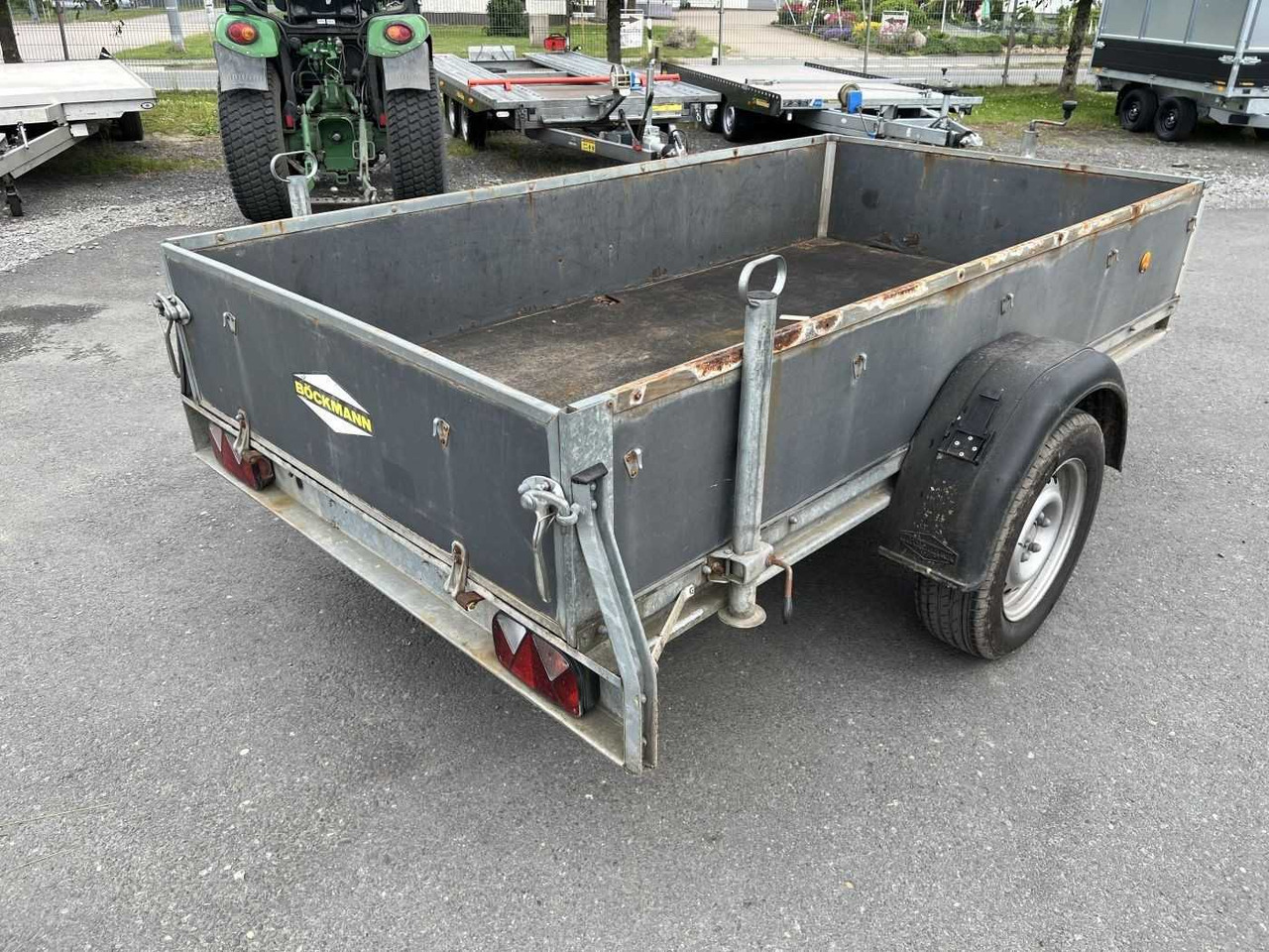 BOECKMANN HB 1326 Kastenanhänger gebremst - Причеп для легкових автомобілів: фото 3 BOECKMANN HB 1326 Kastenanhänger gebremst - Причеп для легкових автомобілів: фото 3