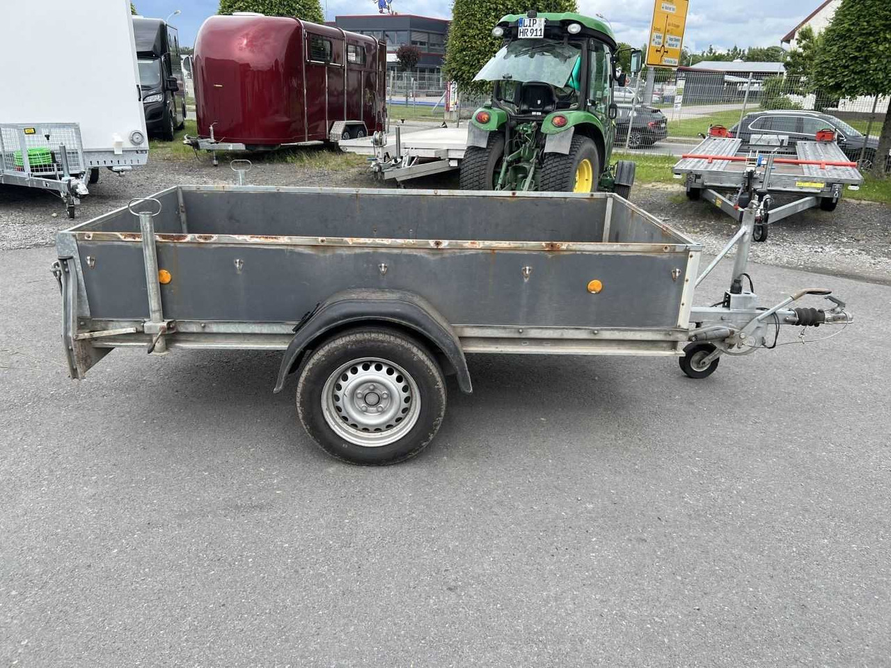 BOECKMANN HB 1326 Kastenanhänger gebremst - Причеп для легкових автомобілів: фото 2 BOECKMANN HB 1326 Kastenanhänger gebremst - Причеп для легкових автомобілів: фото 2