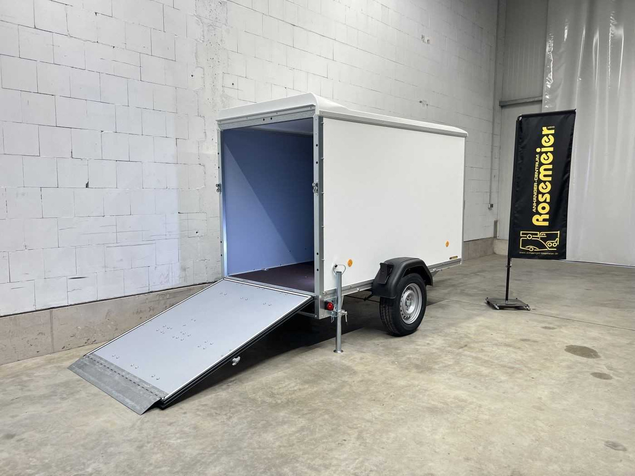 BOECKMANN KT 2513/135 V Rampe Stützen Kofferanhänger - Закритий кузов причіп: фото 3 BOECKMANN KT 2513/135 V Rampe Stützen Kofferanhänger - Закритий кузов причіп: фото 3