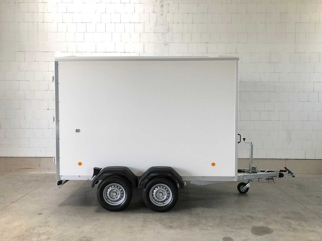 BOECKMANN KT 3015/20 H Kofferanhänger - Закритий кузов причіп: фото 2 BOECKMANN KT 3015/20 H Kofferanhänger - Закритий кузов причіп: фото 2