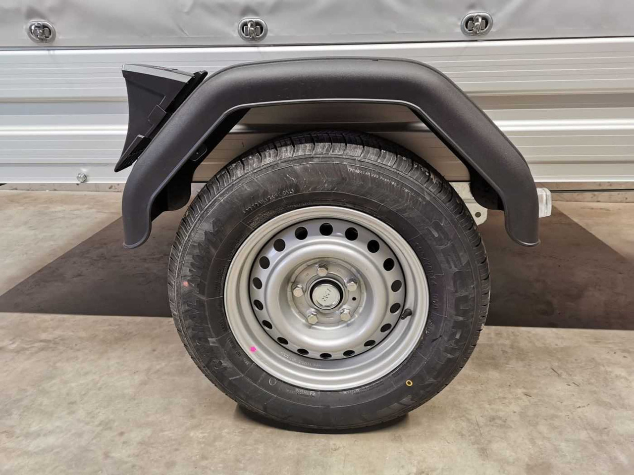 BOECKMANN TL-AL 2513/135 Eco XXL Plane Kastenanhänger gebr в лізинг BOECKMANN TL-AL 2513/135 Eco XXL Plane Kastenanhänger gebr: фото 27 BOECKMANN TL-AL 2513/135 Eco XXL Plane Kastenanhänger gebr в лізинг BOECKMANN TL-AL 2513/135 Eco XXL Plane Kastenanhänger gebr: фото 27