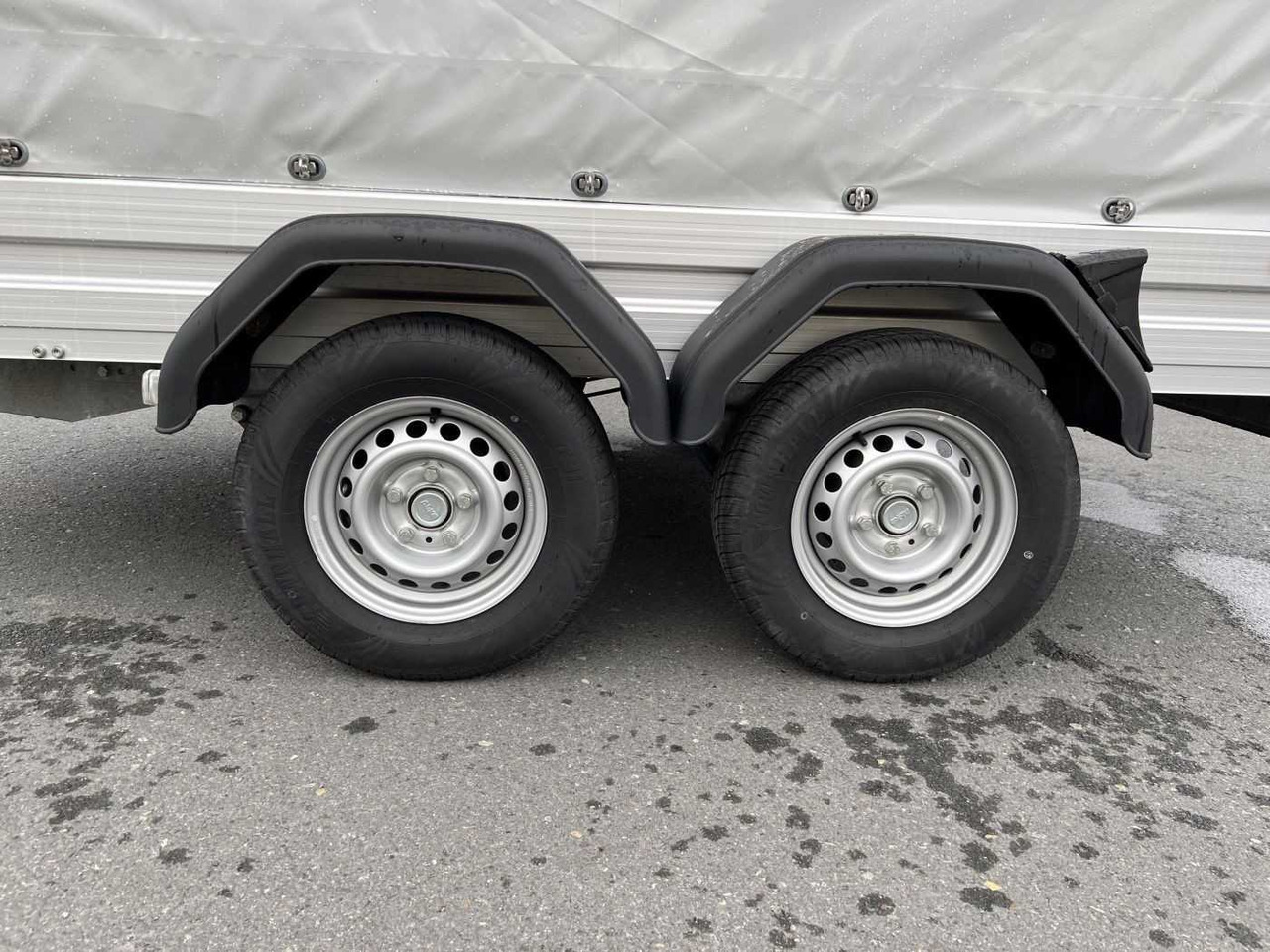 BOECKMANN TL-AL 3015/20 Plane Kastenanhänger gebremst в лізинг BOECKMANN TL-AL 3015/20 Plane Kastenanhänger gebremst: фото 17 BOECKMANN TL-AL 3015/20 Plane Kastenanhänger gebremst в лізинг BOECKMANN TL-AL 3015/20 Plane Kastenanhänger gebremst: фото 17