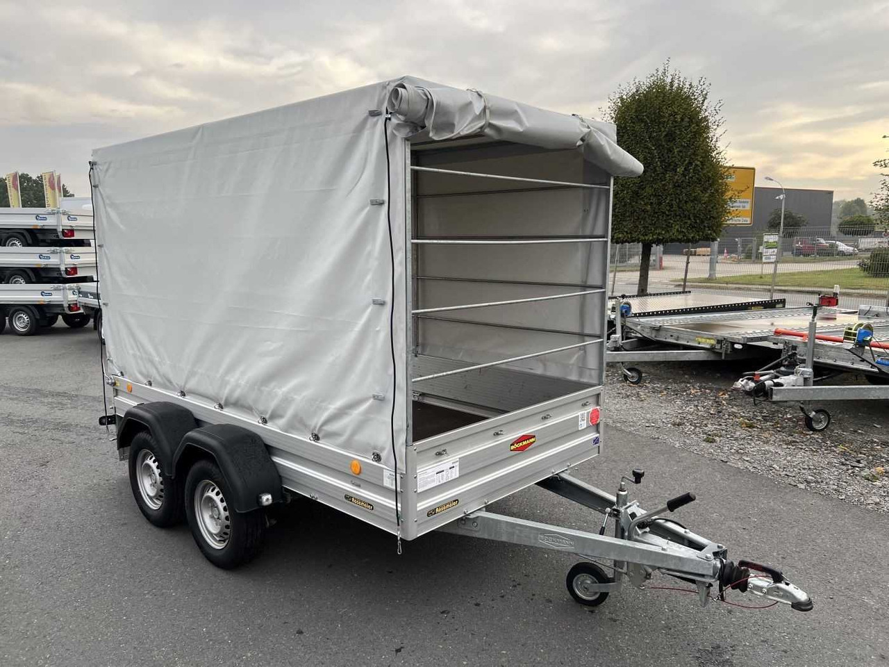 BOECKMANN TL-AL 3015/20 Plane Kastenanhänger gebremst в лізинг BOECKMANN TL-AL 3015/20 Plane Kastenanhänger gebremst: фото 13 BOECKMANN TL-AL 3015/20 Plane Kastenanhänger gebremst в лізинг BOECKMANN TL-AL 3015/20 Plane Kastenanhänger gebremst: фото 13