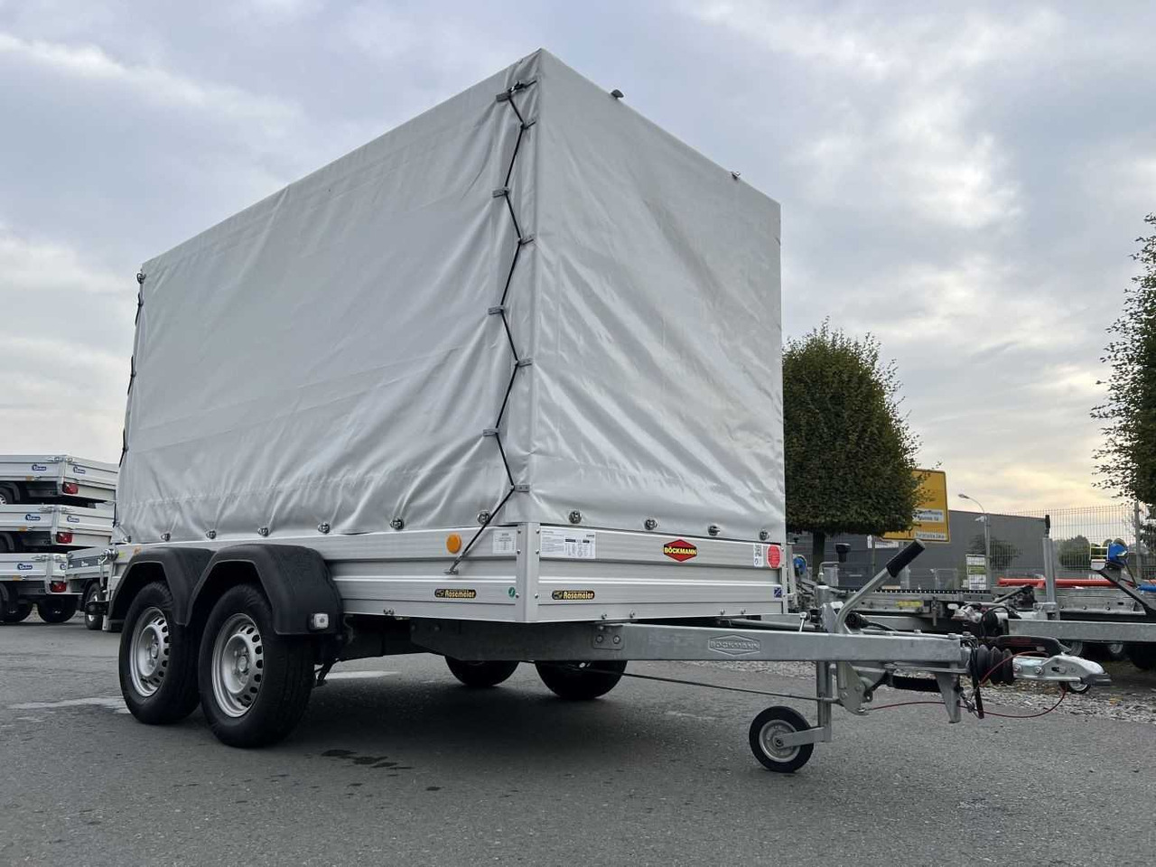 BOECKMANN TL-AL 3015/20 Plane Kastenanhänger gebremst в лізинг BOECKMANN TL-AL 3015/20 Plane Kastenanhänger gebremst: фото 25 BOECKMANN TL-AL 3015/20 Plane Kastenanhänger gebremst в лізинг BOECKMANN TL-AL 3015/20 Plane Kastenanhänger gebremst: фото 25