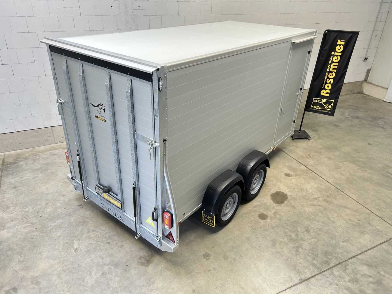 Kargo G150 Tür Kofferanhänger Sirius - Закритий кузов причіп: фото 5 Kargo G150 Tür Kofferanhänger Sirius - Закритий кузов причіп: фото 5