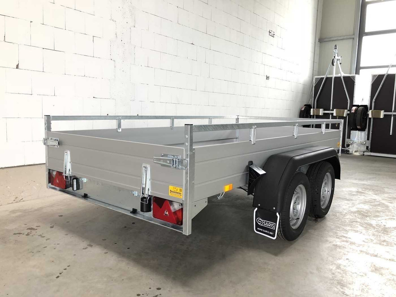 SARIS McAlu Pro 305 153 2000 2 Ramp Kastenanhänger geb - Причеп для легкових автомобілів: фото 2 SARIS McAlu Pro 305 153 2000 2 Ramp Kastenanhänger geb - Причеп для легкових автомобілів: фото 2