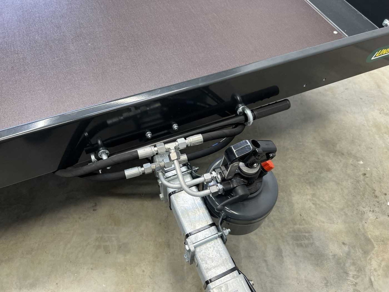 Новий Причіп для мотоцикла UNSINN UA 3118-15-13 Absenker Motorradanhänger: фото 9