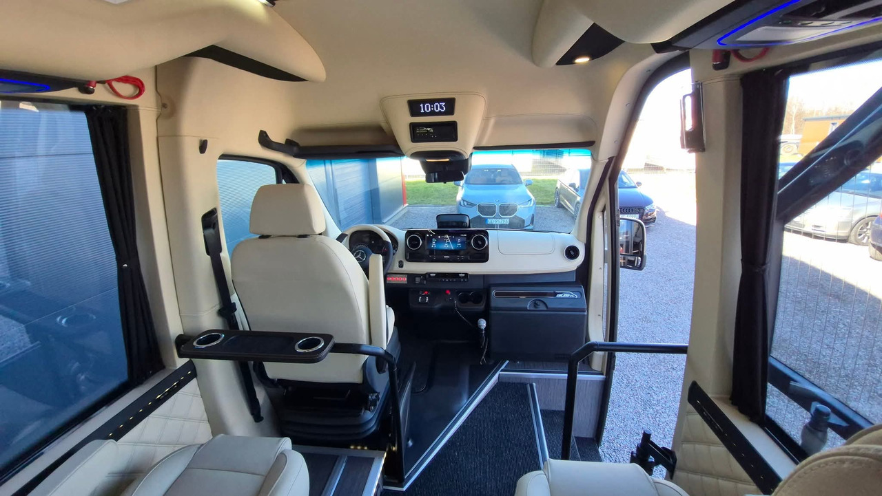 Мікроавтобус, Пасажирський фургон MERCEDES-BENZ Sprinter 519 4x4 high and low drive: фото 9