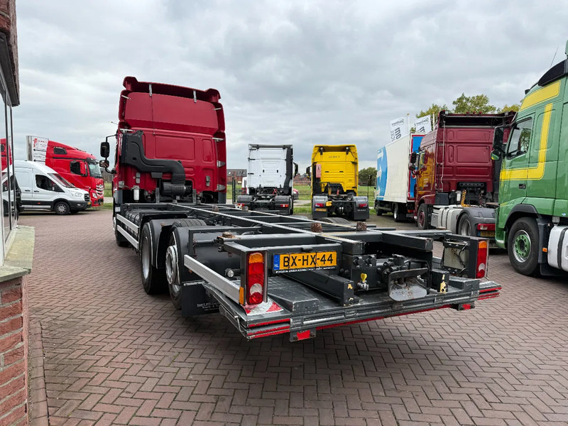 DAF CF 85 CF85-360 6X2 Spacecab Euro5 / Lift axle / Holland Truck - Вантажівка шасі: фото 4 DAF CF 85 CF85-360 6X2 Spacecab Euro5 / Lift axle / Holland Truck - Вантажівка шасі: фото 4