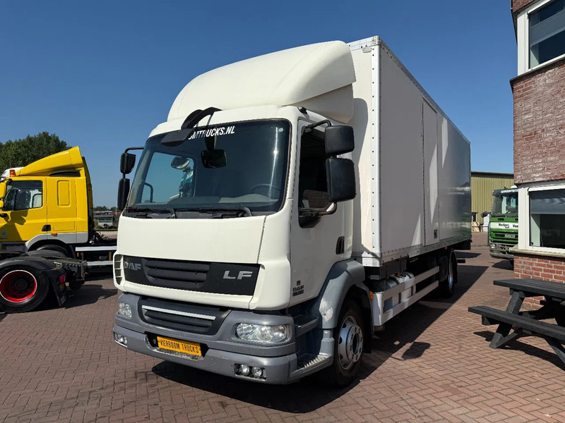 DAF LF 55.250 LF55-250 Box with lift / Manual gearbox Euro5 - Вантажівка з закритим кузовом: фото 3 DAF LF 55.250 LF55-250 Box with lift / Manual gearbox Euro5 - Вантажівка з закритим кузовом: фото 3