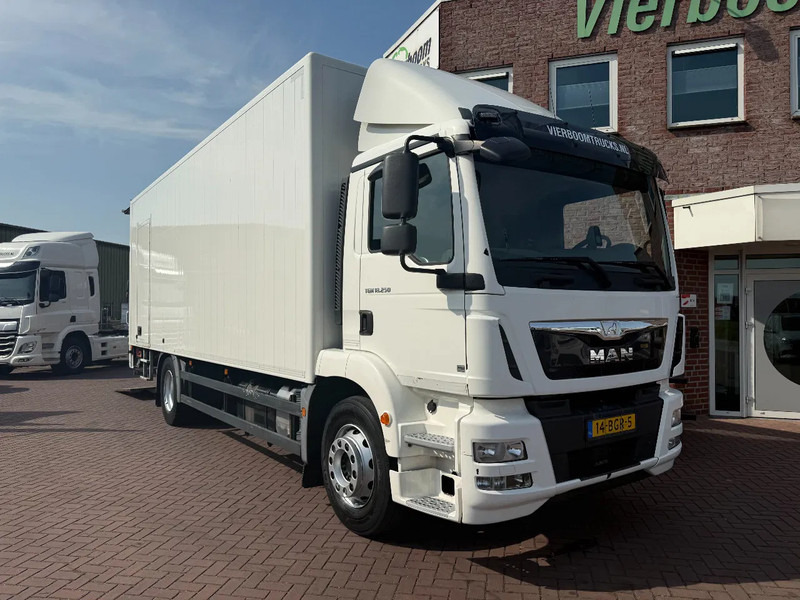 MAN TGM TGM 18.250 4X2 BL Koffer mit 2T Ladebordwand TOP NL TRUCK - Вантажівка з закритим кузовом: фото 1 MAN TGM TGM 18.250 4X2 BL Koffer mit 2T Ladebordwand TOP NL TRUCK - Вантажівка з закритим кузовом: фото 1