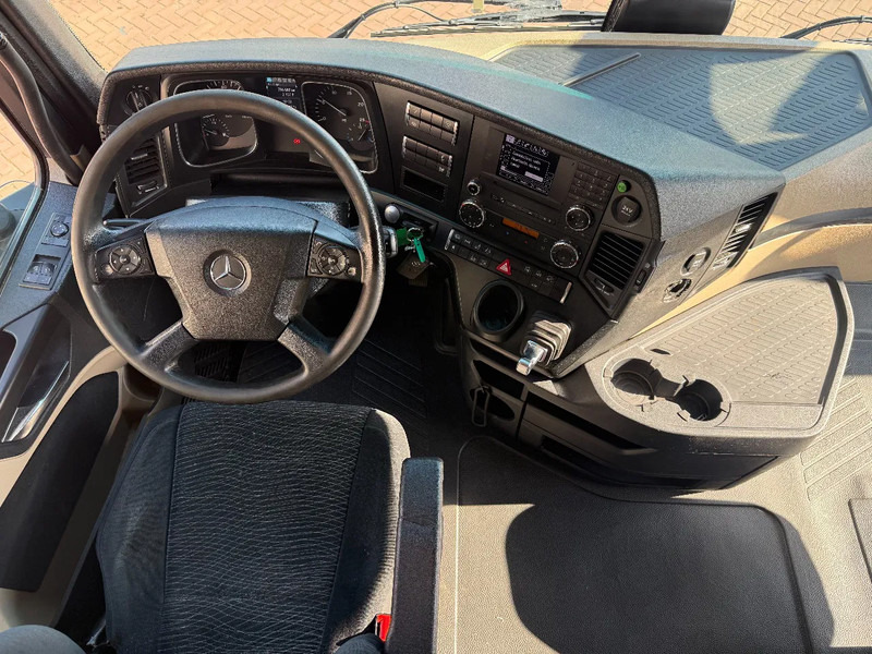 Mercedes-Benz Actros Actros 2542LL 6X2 BDF / ACC / AHK/ TUV 8-2026 / NL TRUCK - Контейнеровоз/ Змінний кузов вантажівка: фото 5 Mercedes-Benz Actros Actros 2542LL 6X2 BDF / ACC / AHK/ TUV 8-2026 / NL TRUCK - Контейнеровоз/ Змінний кузов вантажівка: фото 5