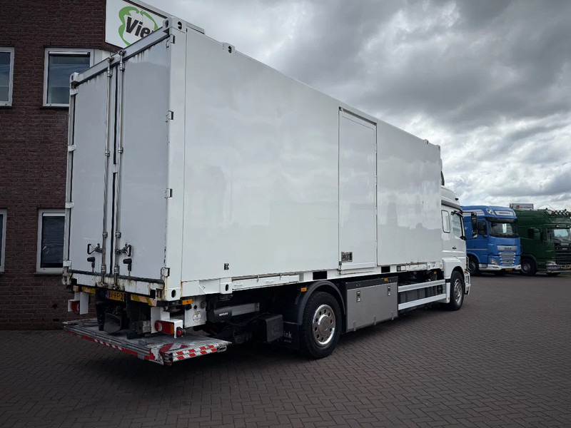 Mercedes-Benz Axor 1829 Axor 1829L BDF Mit Wechselkoffer+LBW Top NL Truck - Вантажівка з закритим кузовом: фото 4 Mercedes-Benz Axor 1829 Axor 1829L BDF Mit Wechselkoffer+LBW Top NL Truck - Вантажівка з закритим кузовом: фото 4