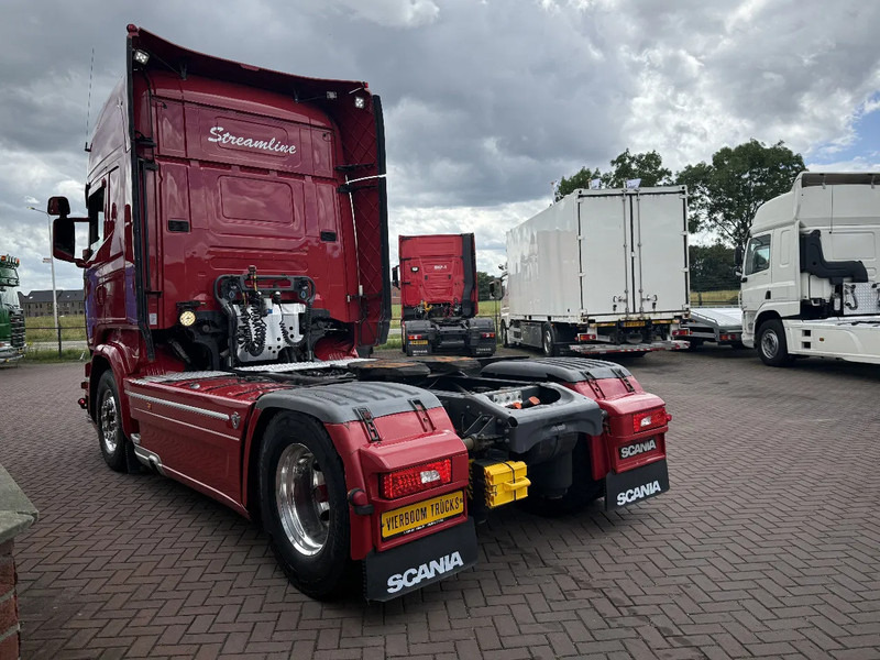Scania R520 V8 4x2 STREAMLINE EURO6 RETARDER STANDAIRCO SPECIAL INTERIEUR HYDRAULICS SUPER CONDITION!!! - Тягач: фото 4 Scania R520 V8 4x2 STREAMLINE EURO6 RETARDER STANDAIRCO SPECIAL INTERIEUR HYDRAULICS SUPER CONDITION!!! - Тягач: фото 4