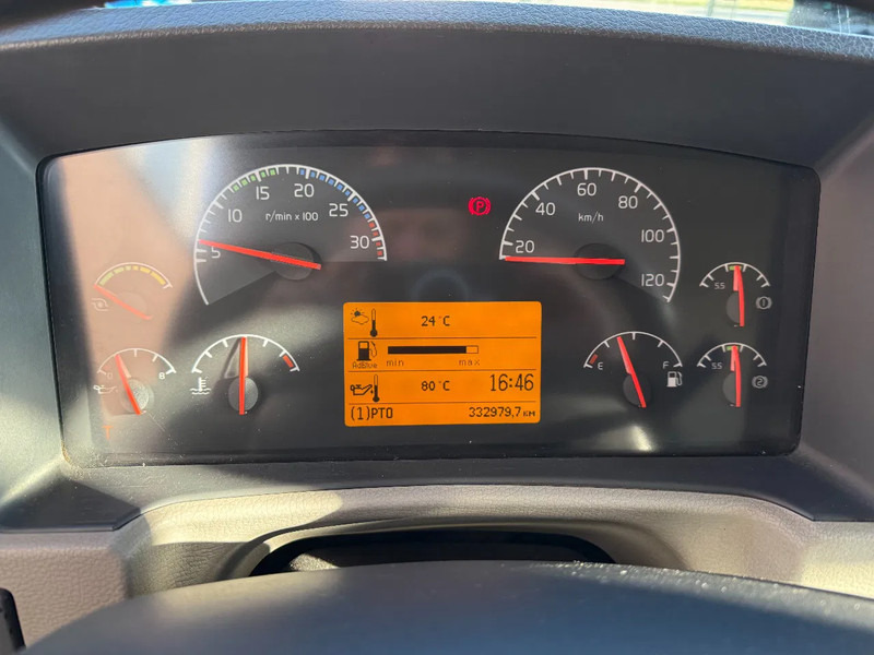 Volvo FL 12 FL 240 mit Hiab XS 111 HIDUO (2015!!!!)/Radio Remote/TOP CONDITION - Бортова вантажівка/ Платформа, Вантажівка з маніпулятором: фото 5 Volvo FL 12 FL 240 mit Hiab XS 111 HIDUO (2015!!!!)/Radio Remote/TOP CONDITION - Бортова вантажівка/ Платформа, Вантажівка з маніпулятором: фото 5